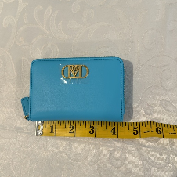 MCM Mode Travia Leather Zip Wallet. - Picture 10 of 14